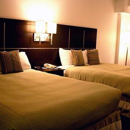 Niagara Plaza Hotel By Fairbridge Zimmer foto